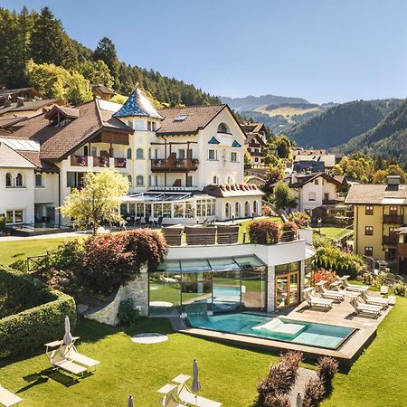 Alpenheim Charming & Spa Hotel Ortisei Eksteriør bilde