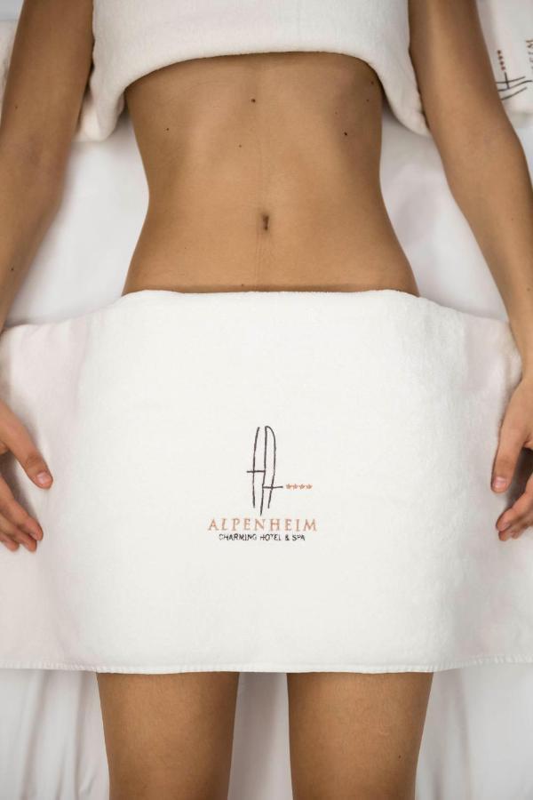 Alpenheim Charming & Spa Hotel Ortisei Eksteriør bilde