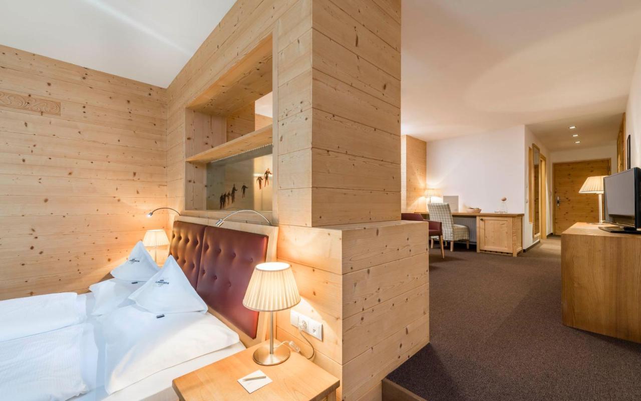 Alpenheim Charming & Spa Hotel Ortisei Eksteriør bilde